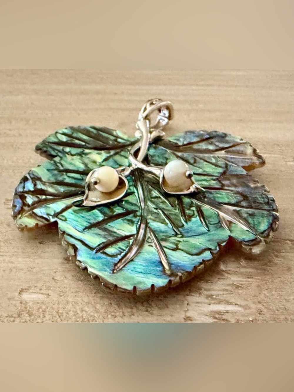 MULTI-COLOR ABALONE SHELL RHODIUM OVER SILVER PENDANT